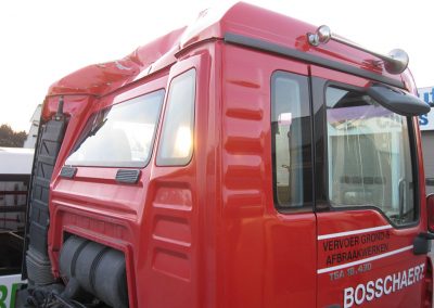Vrachtwagen carrosserie herstellingen