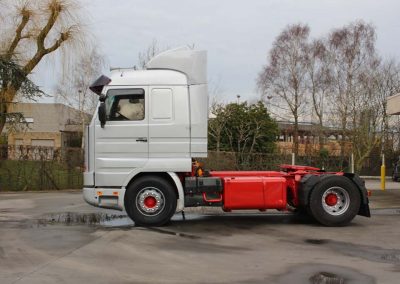 Herspuiten - lakken vrachtwagen - trekker