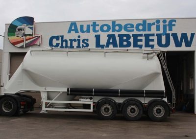 Herspuiten tankwagen - Autobedrijf Labeeuw