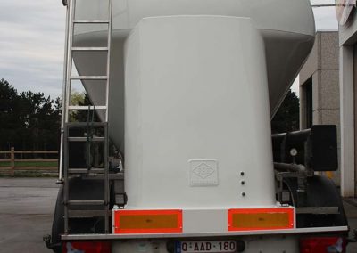 Herspuiten tankwagen - Carrosserie Labeeuw